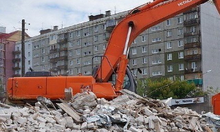 Вывоз строительного мусора с участка в Копейске недорого от 1525 руб. | 2Землекопа-Кпс